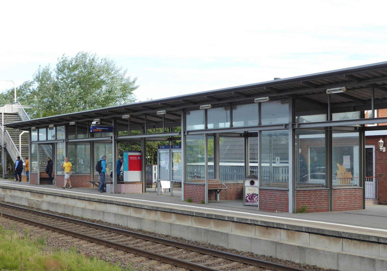 Die 'Wartehalle Schleswig-Holstein' in Klanxbüll